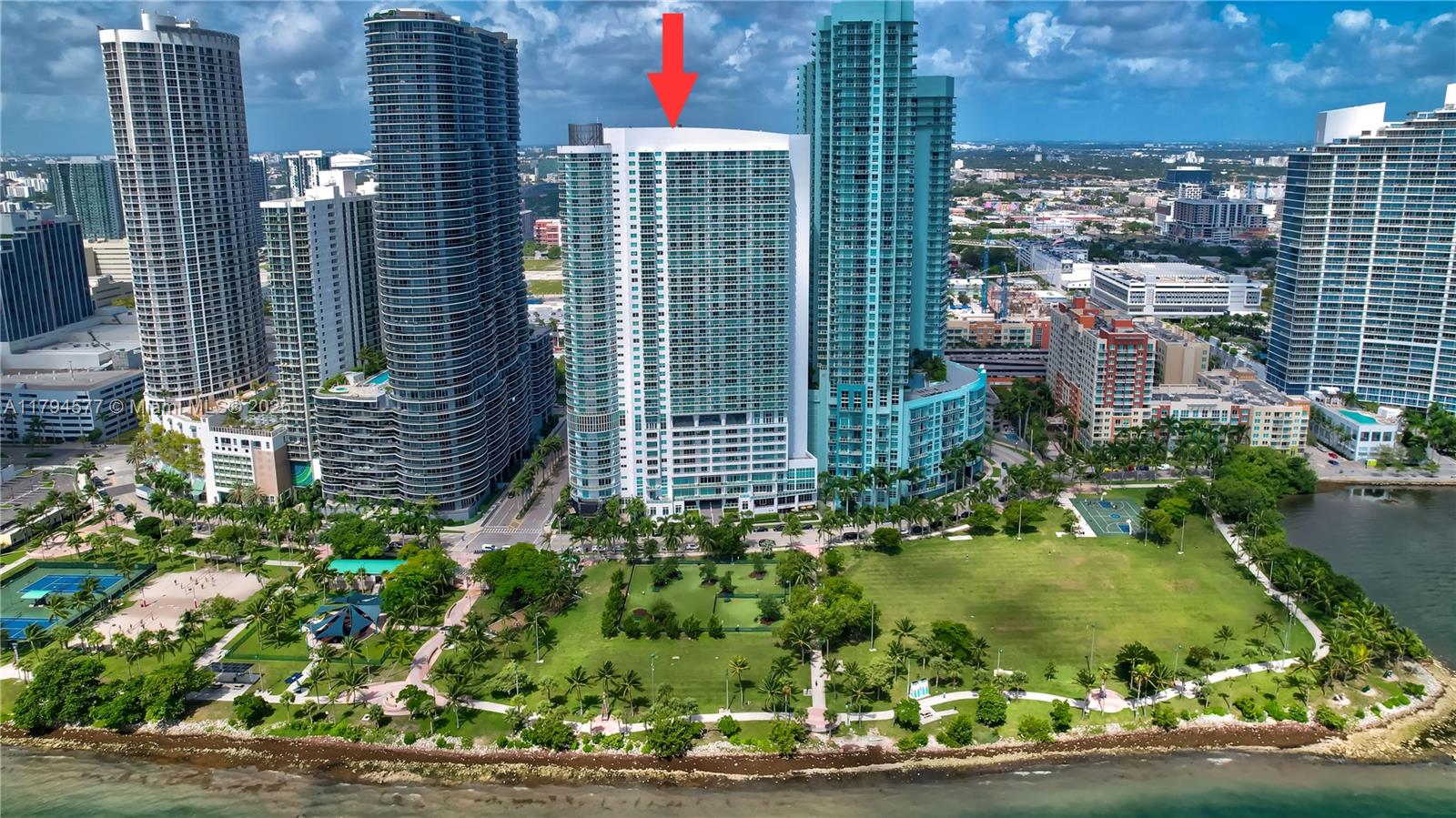 1800 N Bayshore Dr 2108