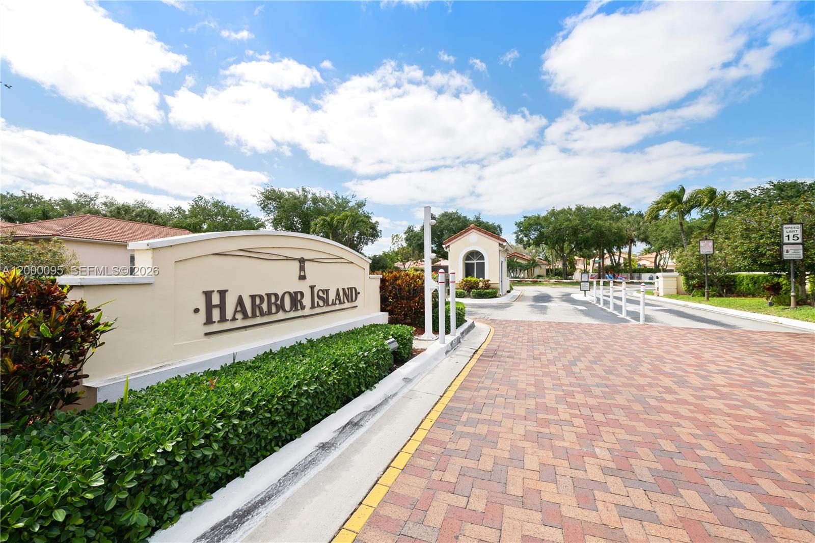 TURTLE RUN - Residential