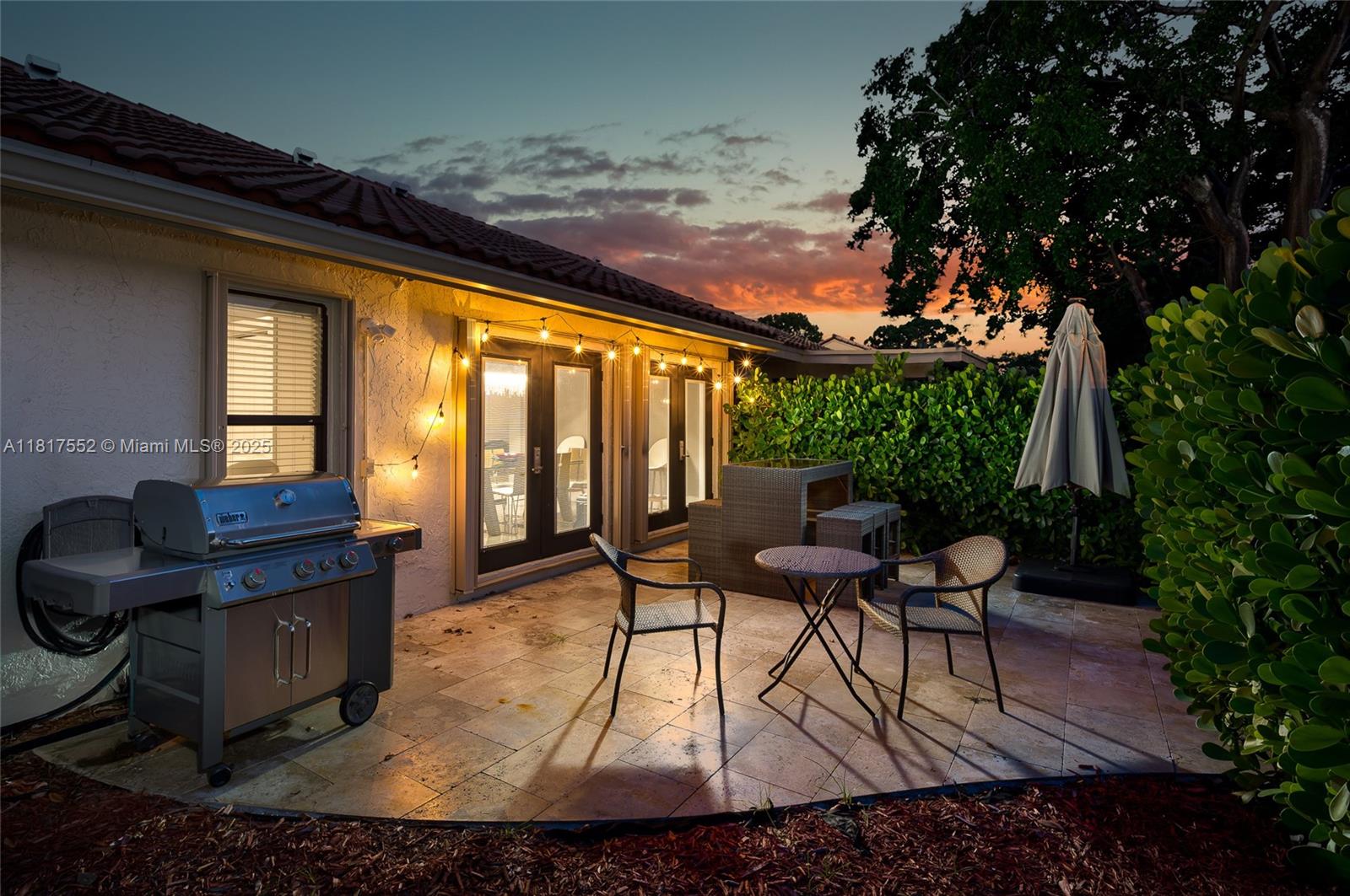 TIBURON II PH II - Residential