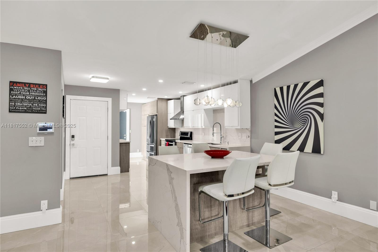 TIBURON II PH II - Residential