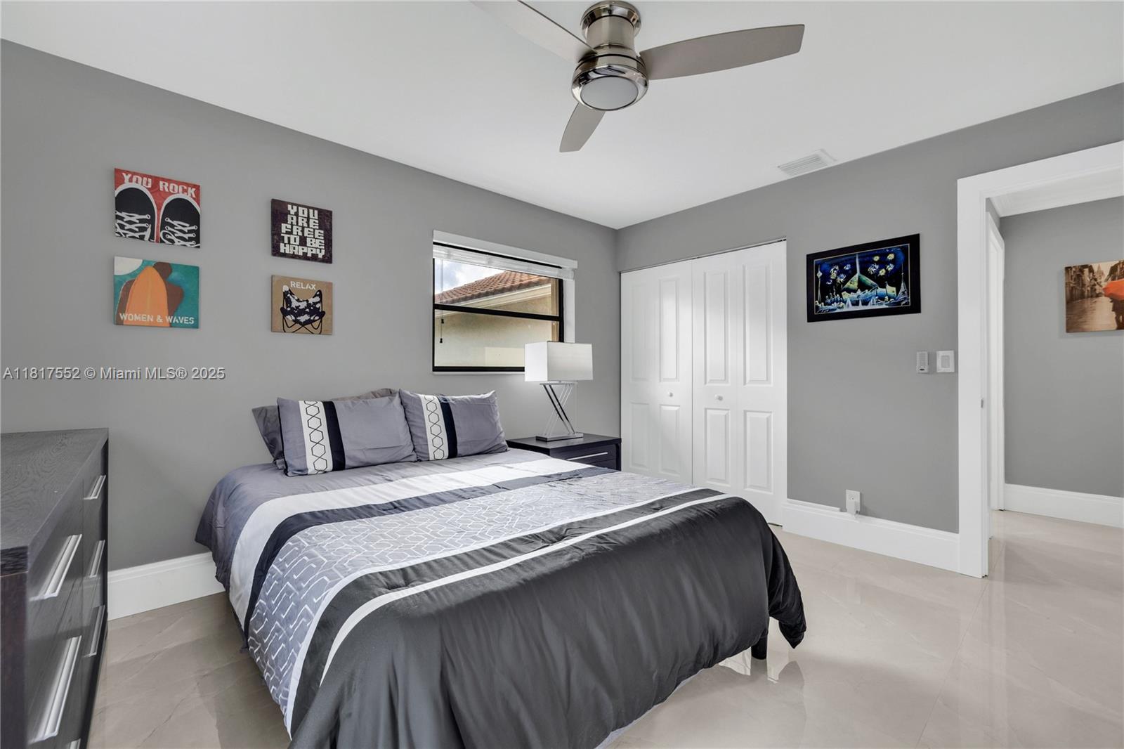 TIBURON II PH II - Residential