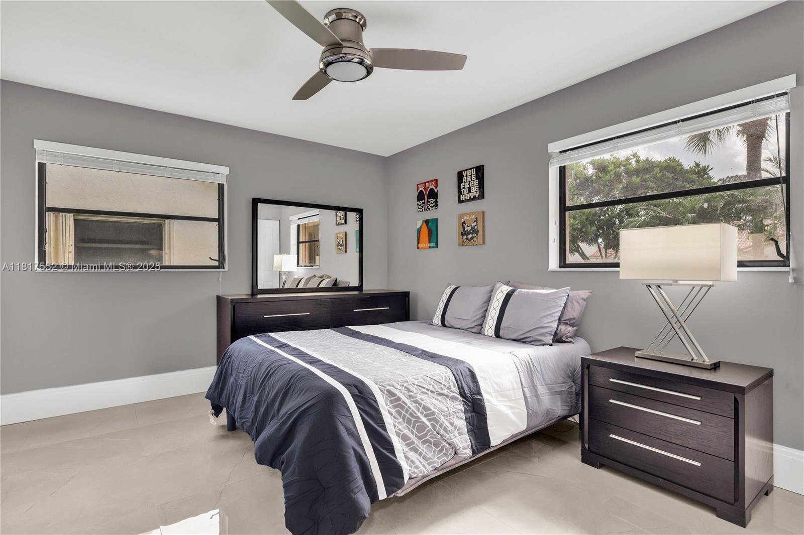 TIBURON II PH II - Residential