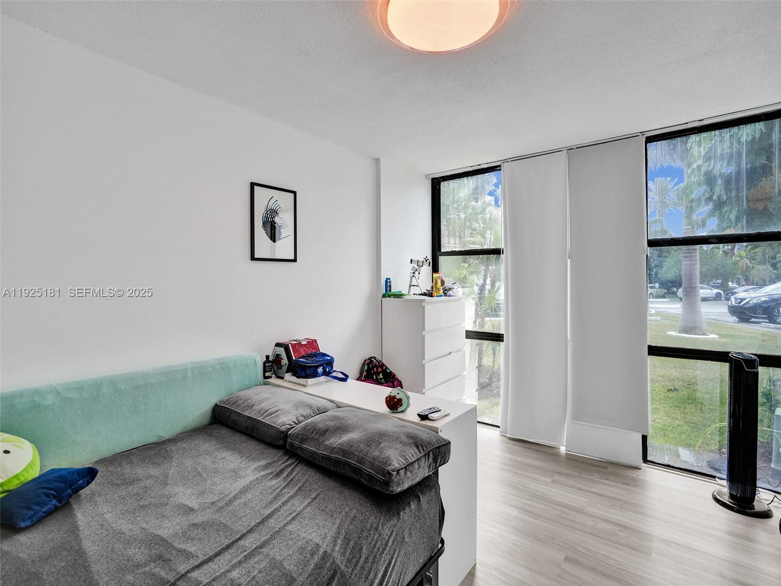 OCEANVIEW PARK CONDO - Residential