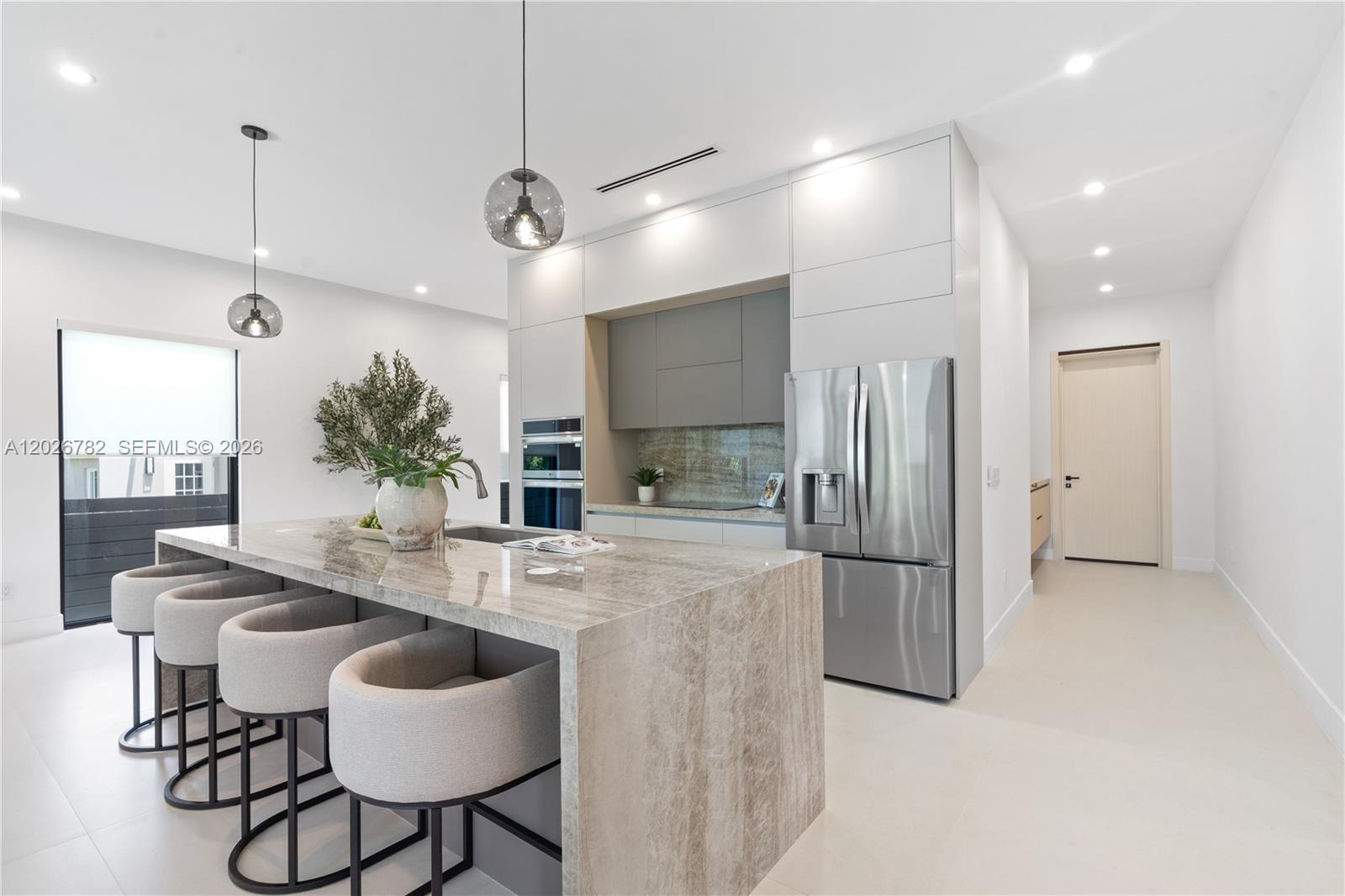 HOLIDAY HEIGHTS - Residential