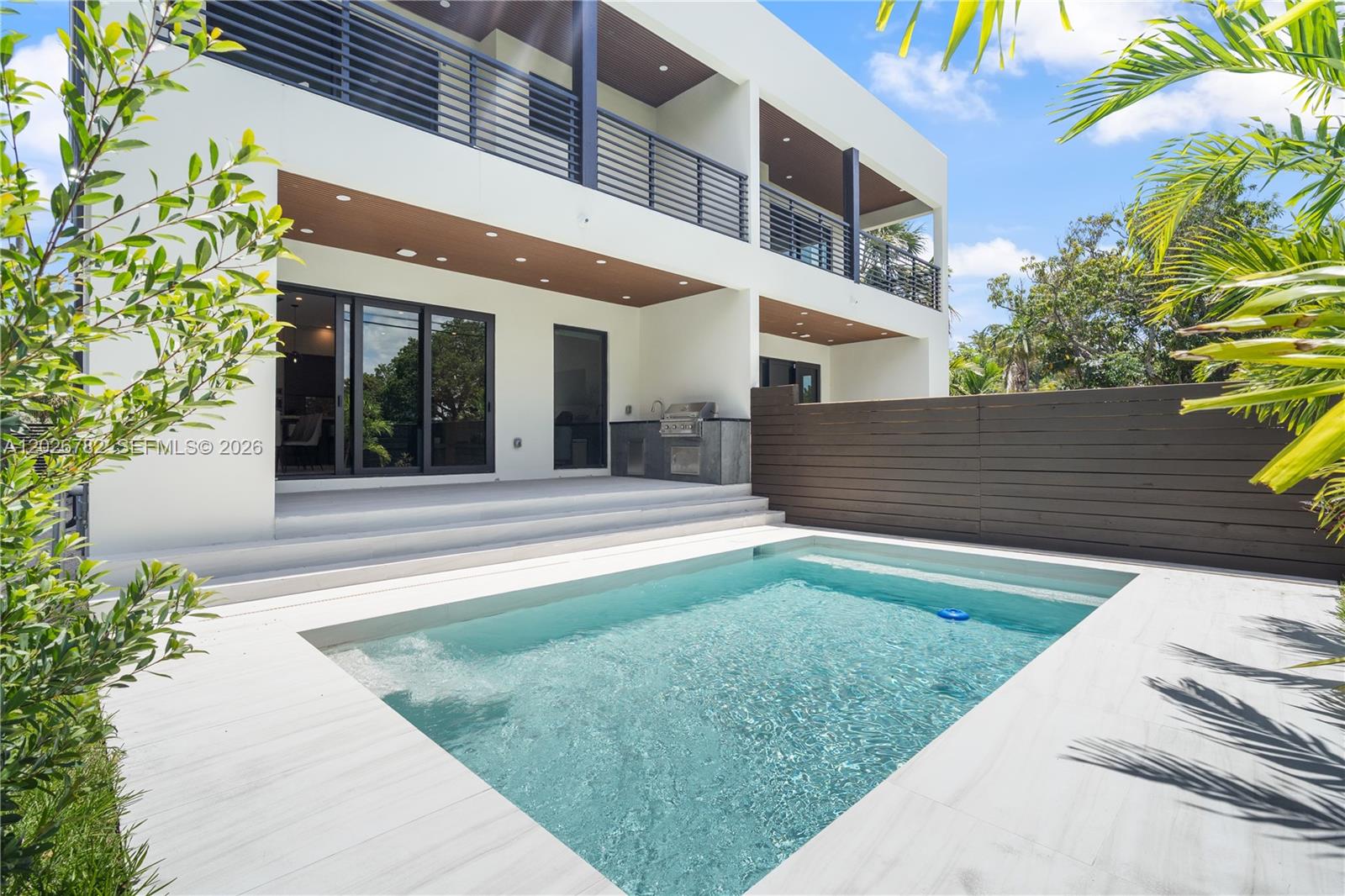 HOLIDAY HEIGHTS - Residential