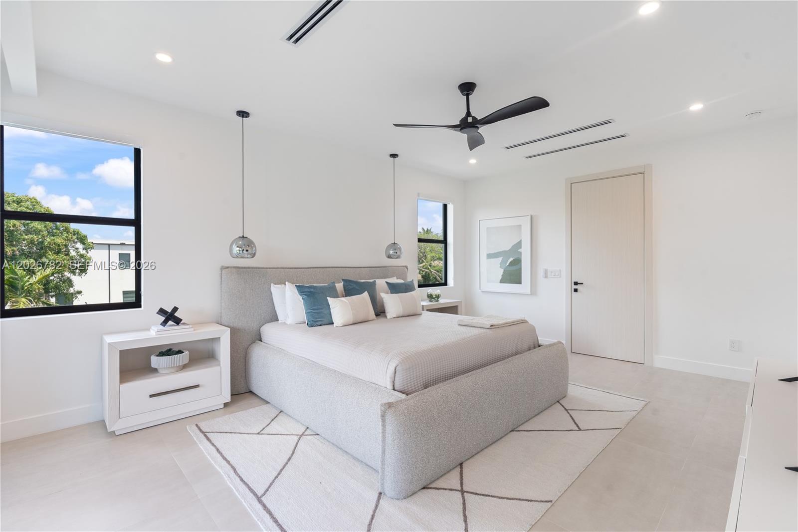 HOLIDAY HEIGHTS - Residential