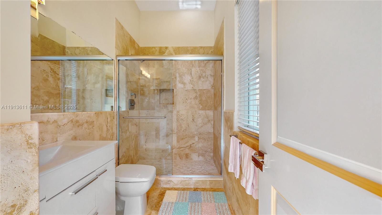 OAK RIDGE FALLS THIRD ADD - Residential