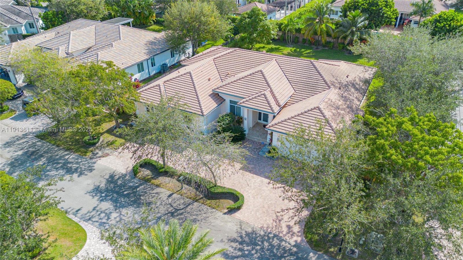 OAK RIDGE FALLS THIRD ADD - Residential