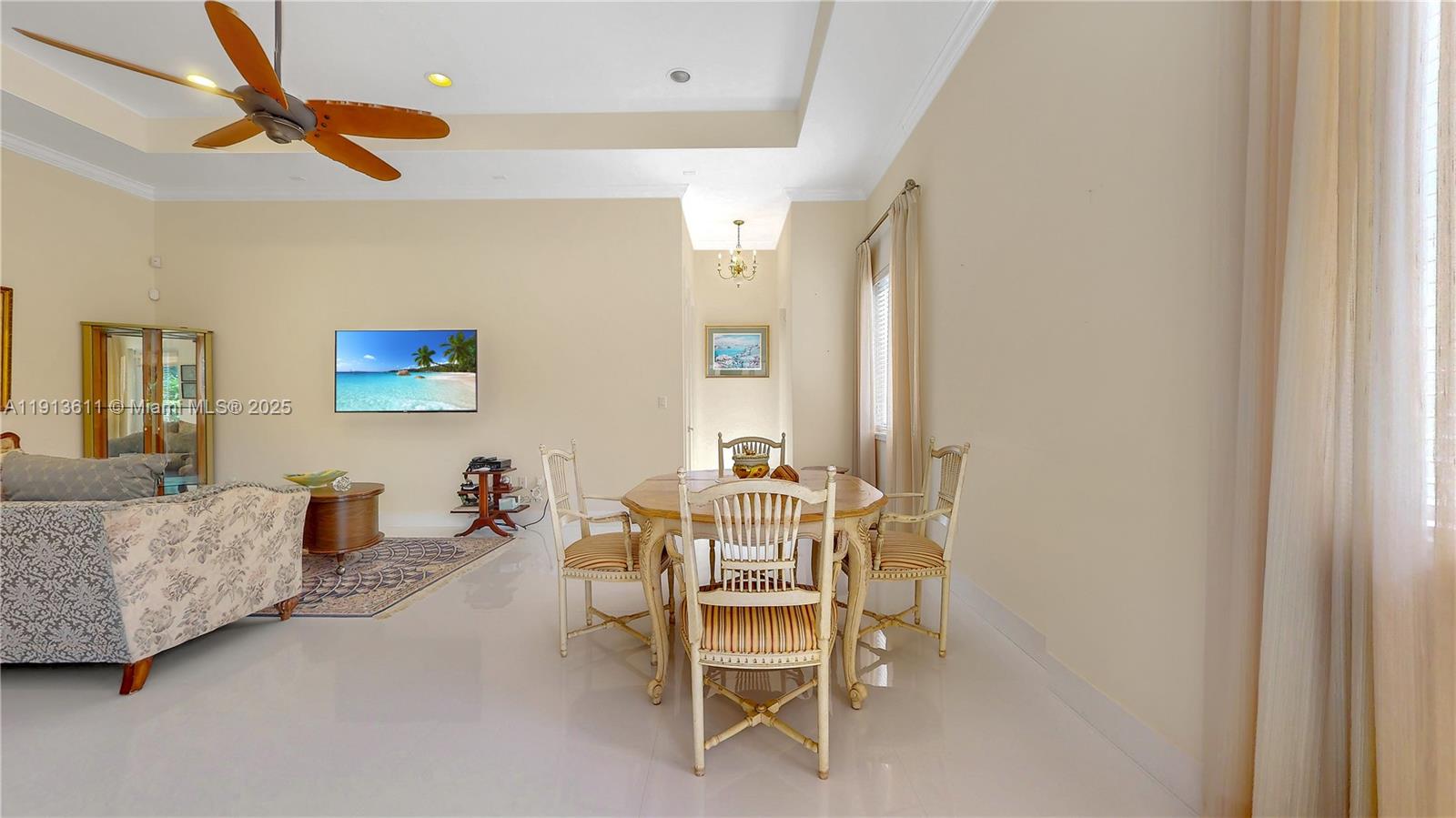 OAK RIDGE FALLS THIRD ADD - Residential