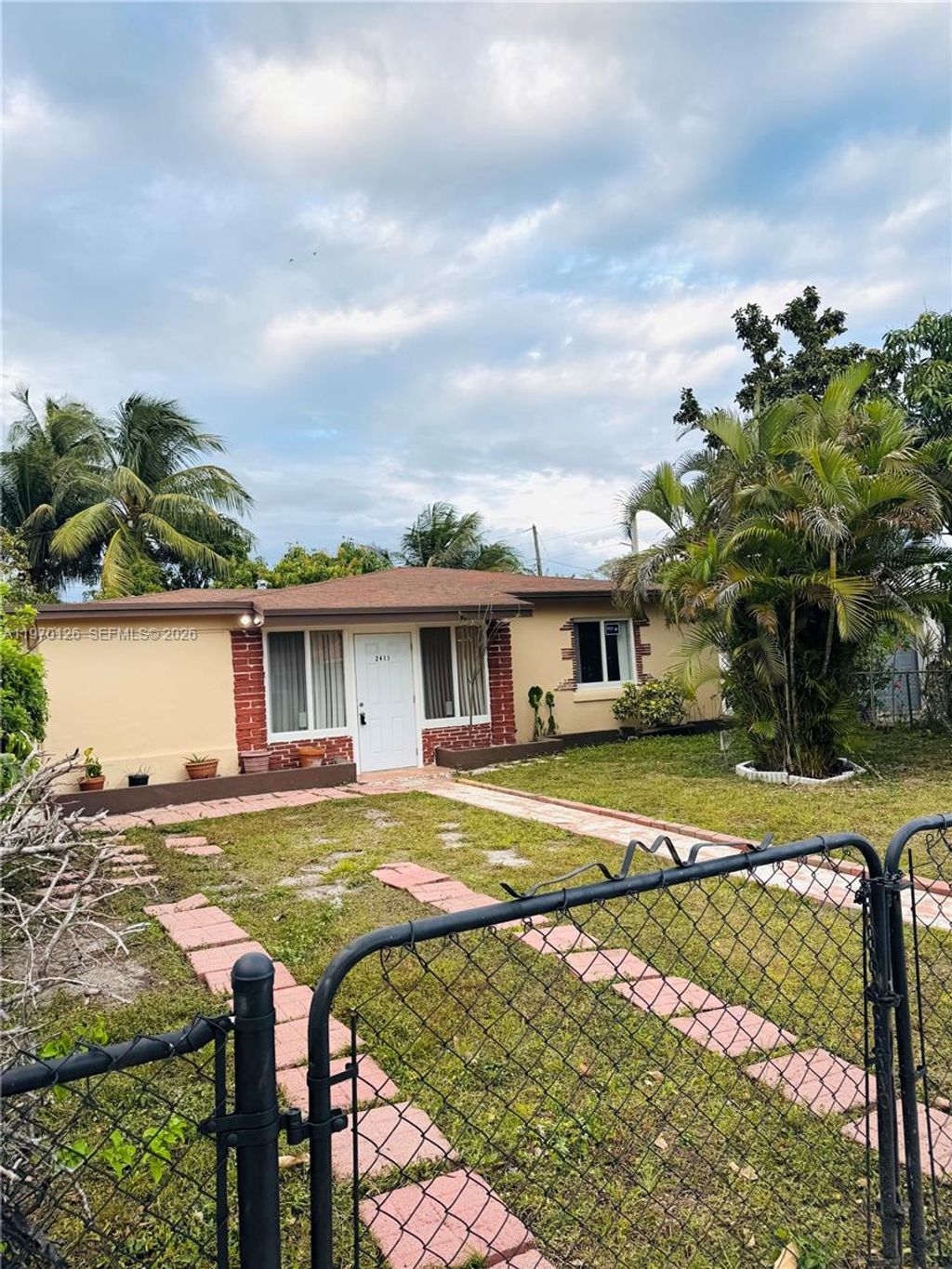 Photo of 2411 Rodman St, Hollywood, FL 33020 (MLS # A11970126)