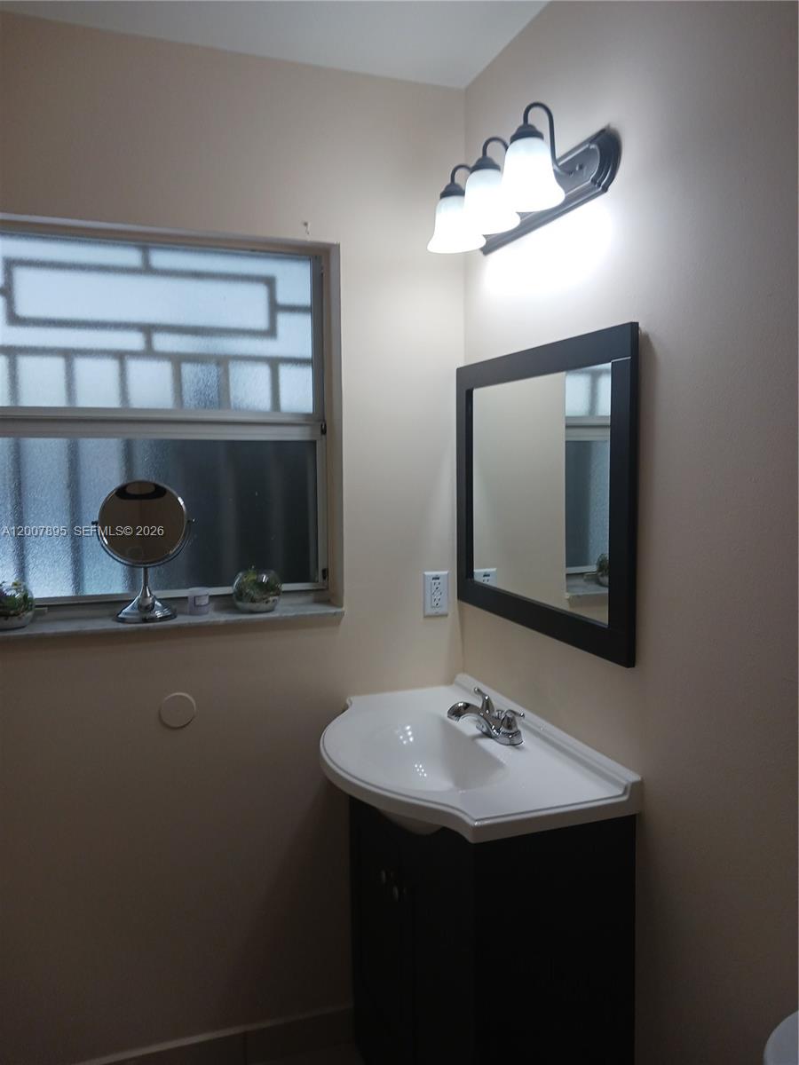 CEDAR CREEK 2ND ADDN - Residential