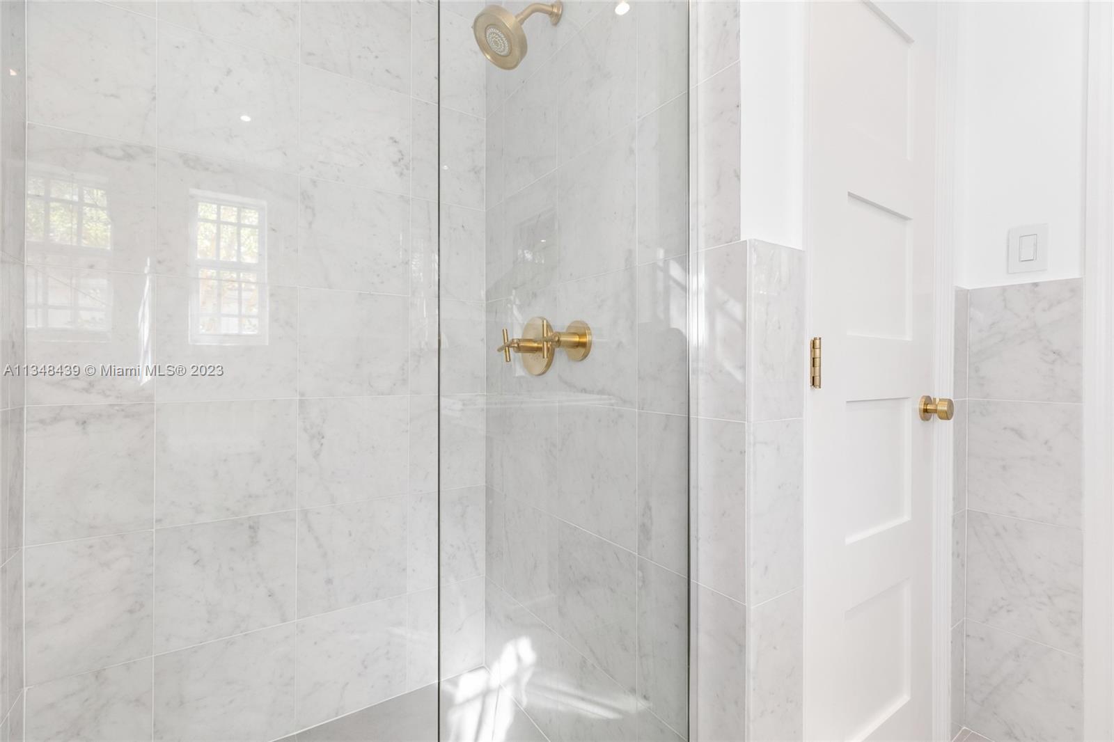 RIVO ALTO AMD - Residential