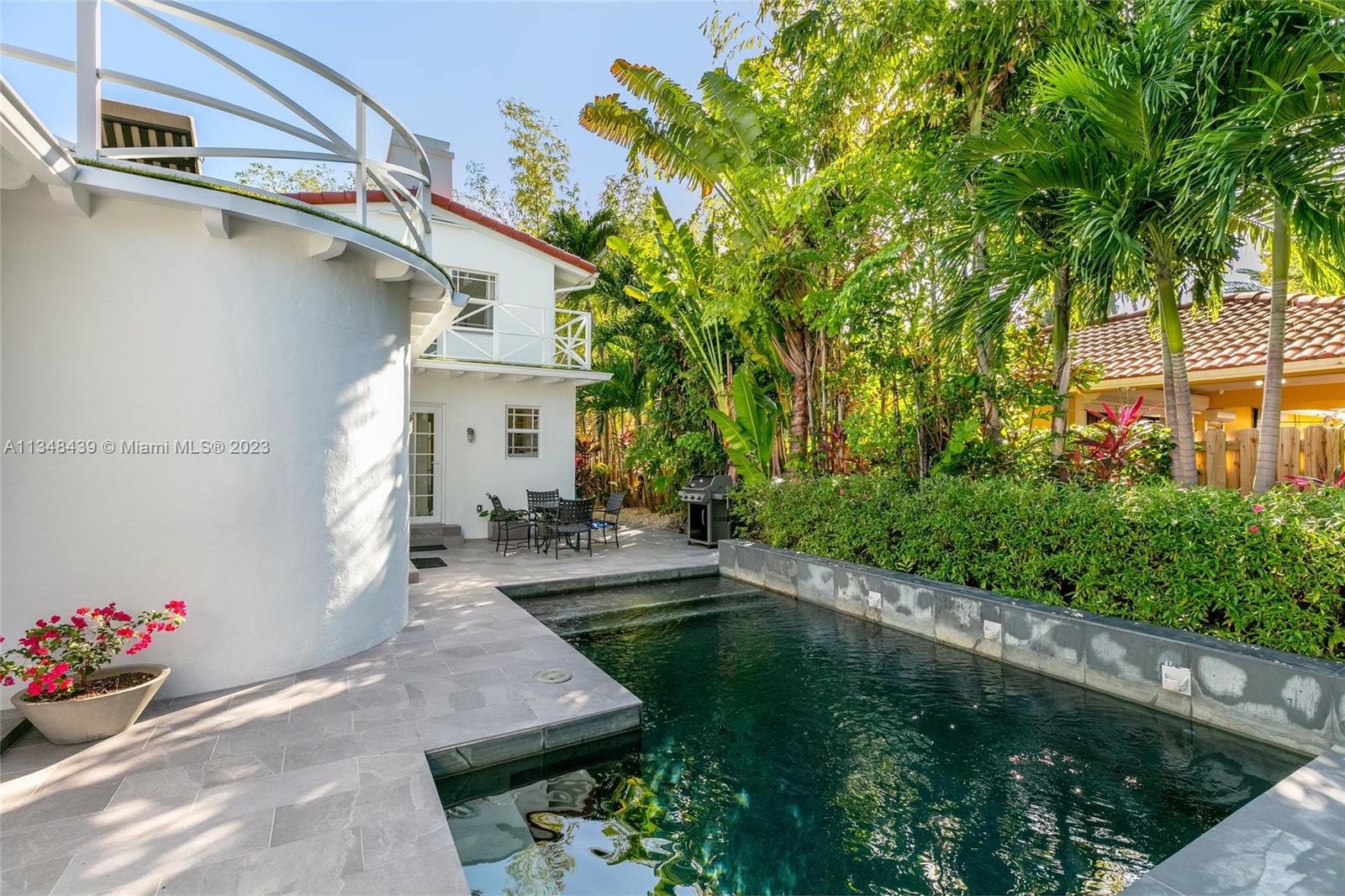 RIVO ALTO AMD - Residential