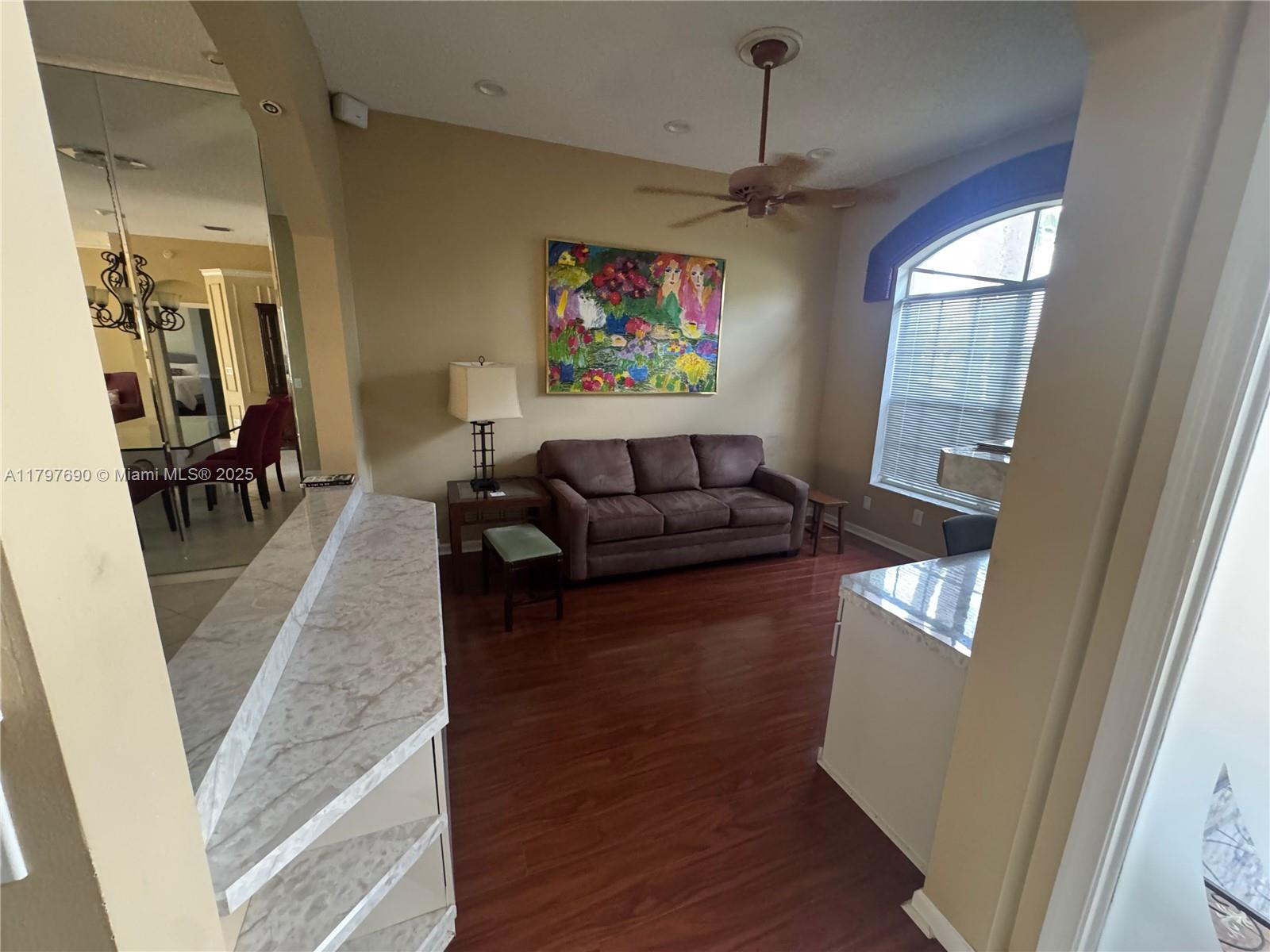 ABERDEEN 17 - Residential Lease