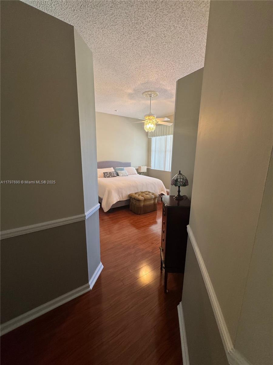 ABERDEEN 17 - Residential Lease