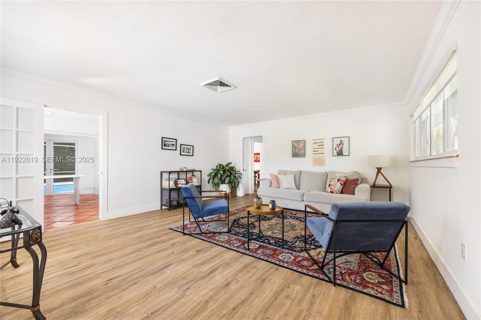 7880 SW 132nd St, Pinecrest, FL, 33156/$1,395,000 3 7880 SW 132nd St