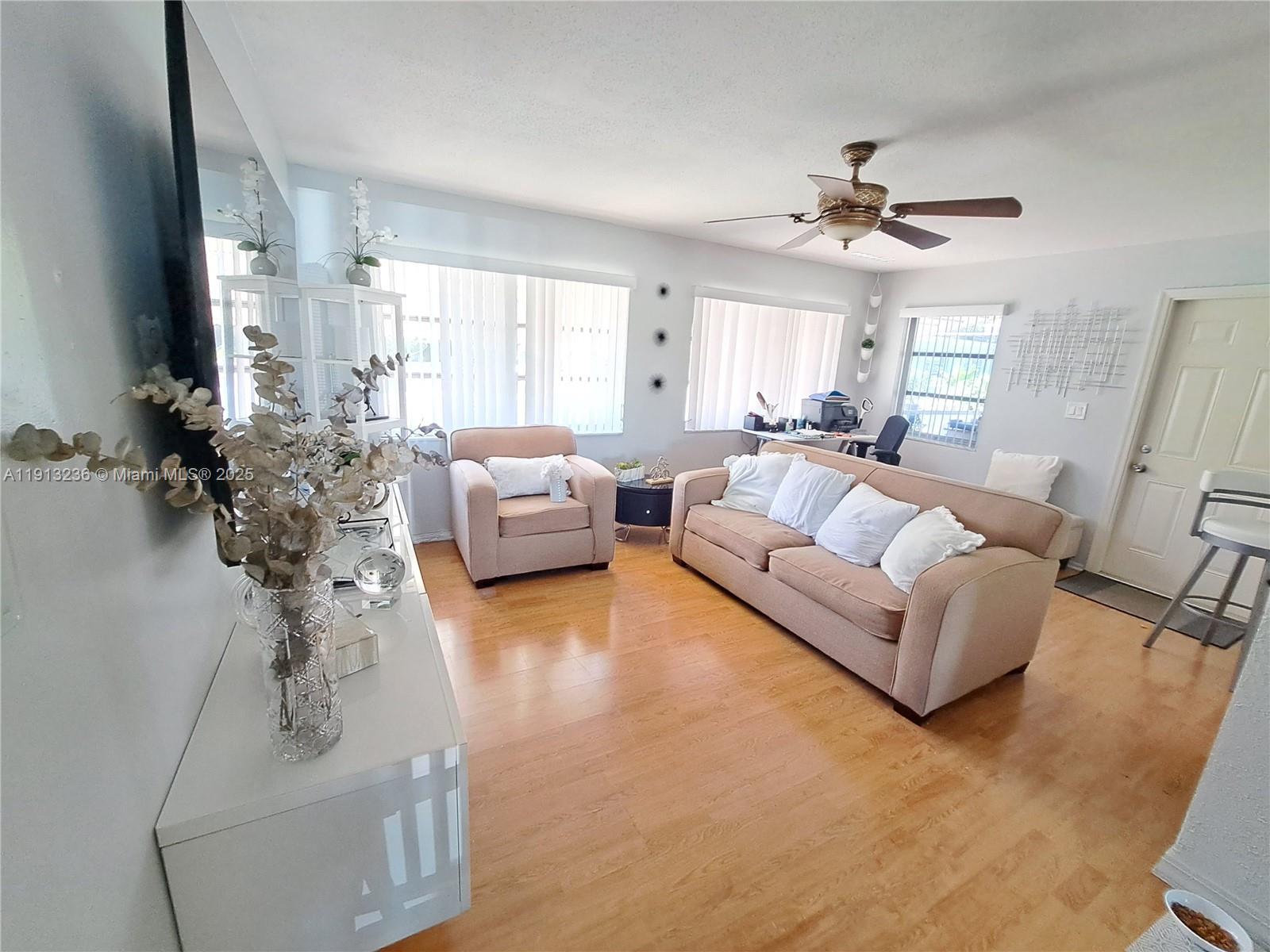 MAINLANDS OF TAMARAC LAKE - Residential