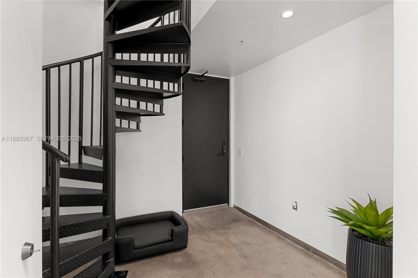 THE MONTCLAIR CONDO - Residential