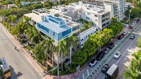 Photo of 1700 Meridian Ave #501, Miami Beach, FL 33139 (MLS # A11885967)