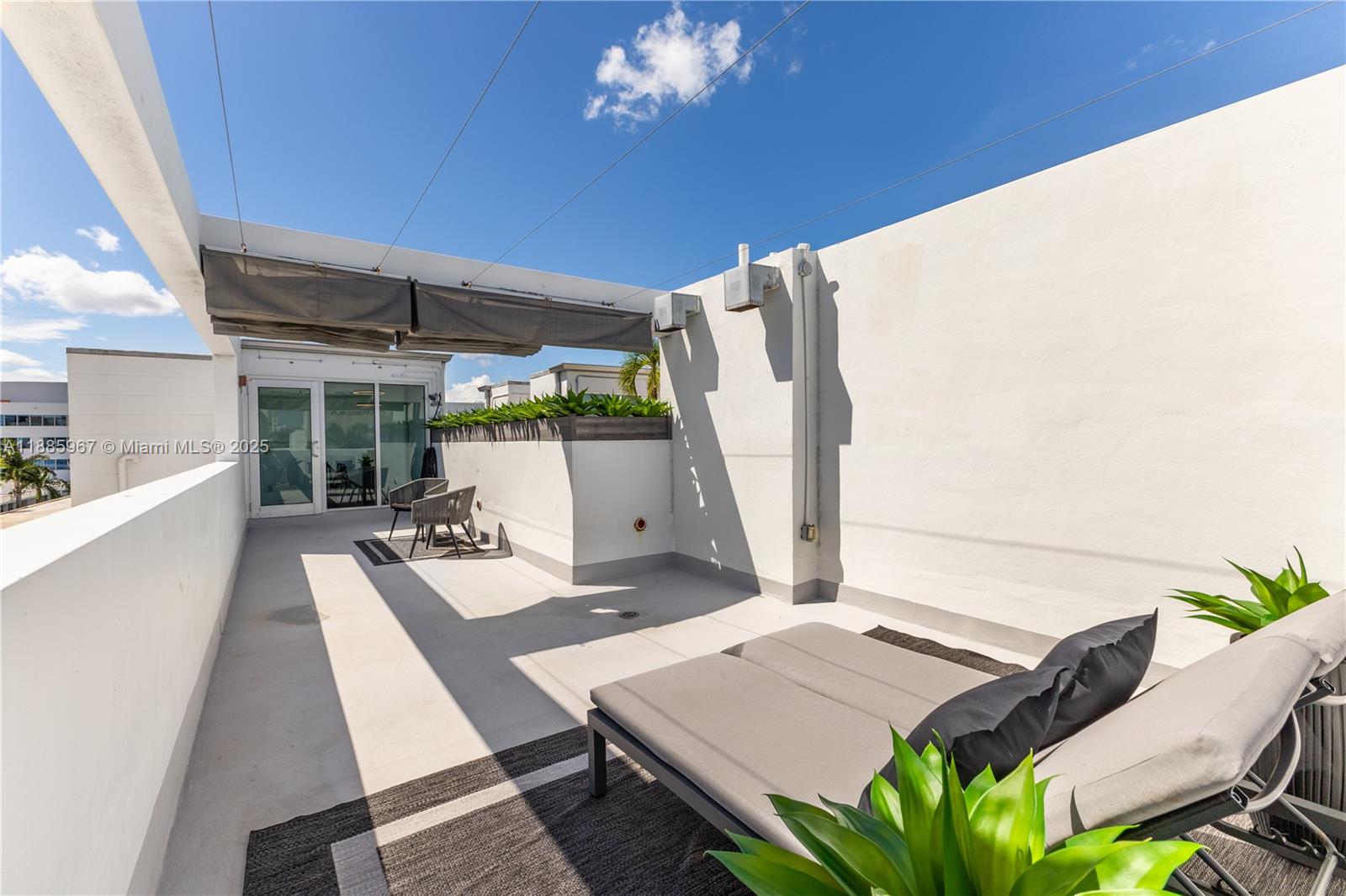 THE MONTCLAIR CONDO - Residential