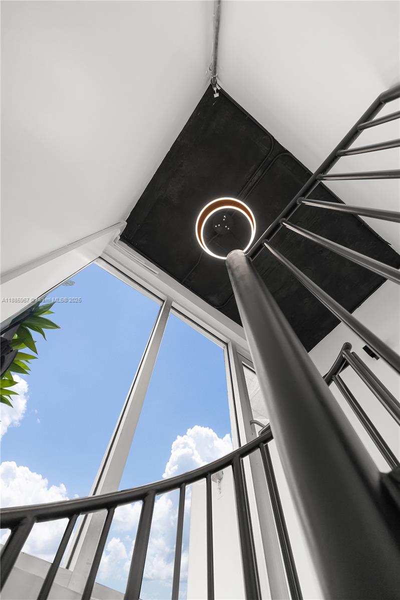 THE MONTCLAIR CONDO - Residential