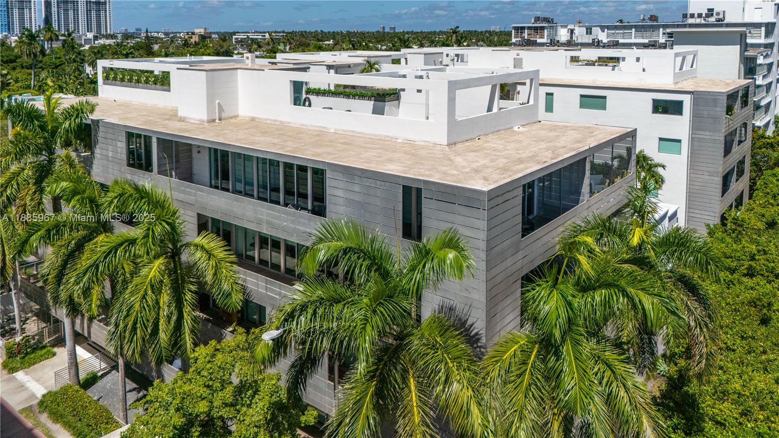 THE MONTCLAIR CONDO - Residential