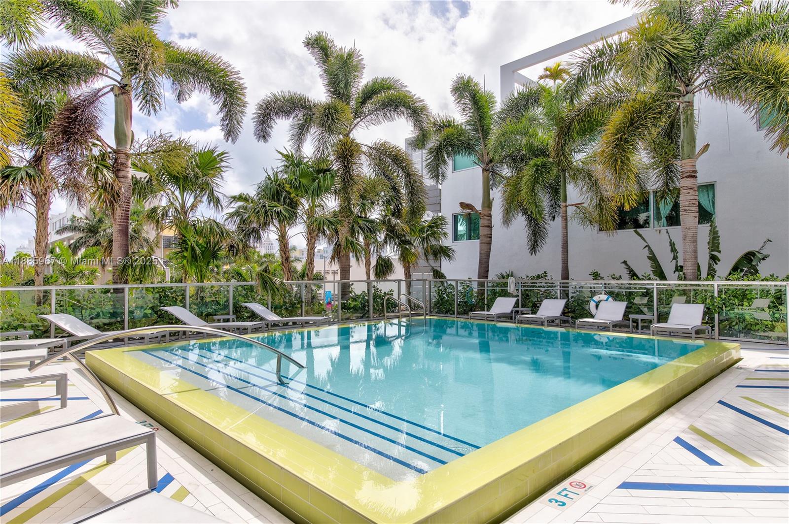 THE MONTCLAIR CONDO - Residential