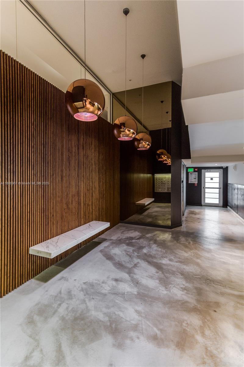 THE MONTCLAIR CONDO - Residential