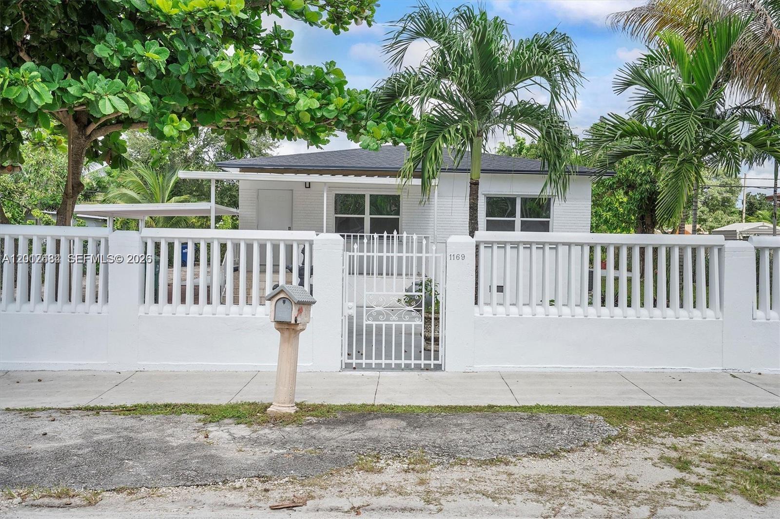 1169 NW 114th St