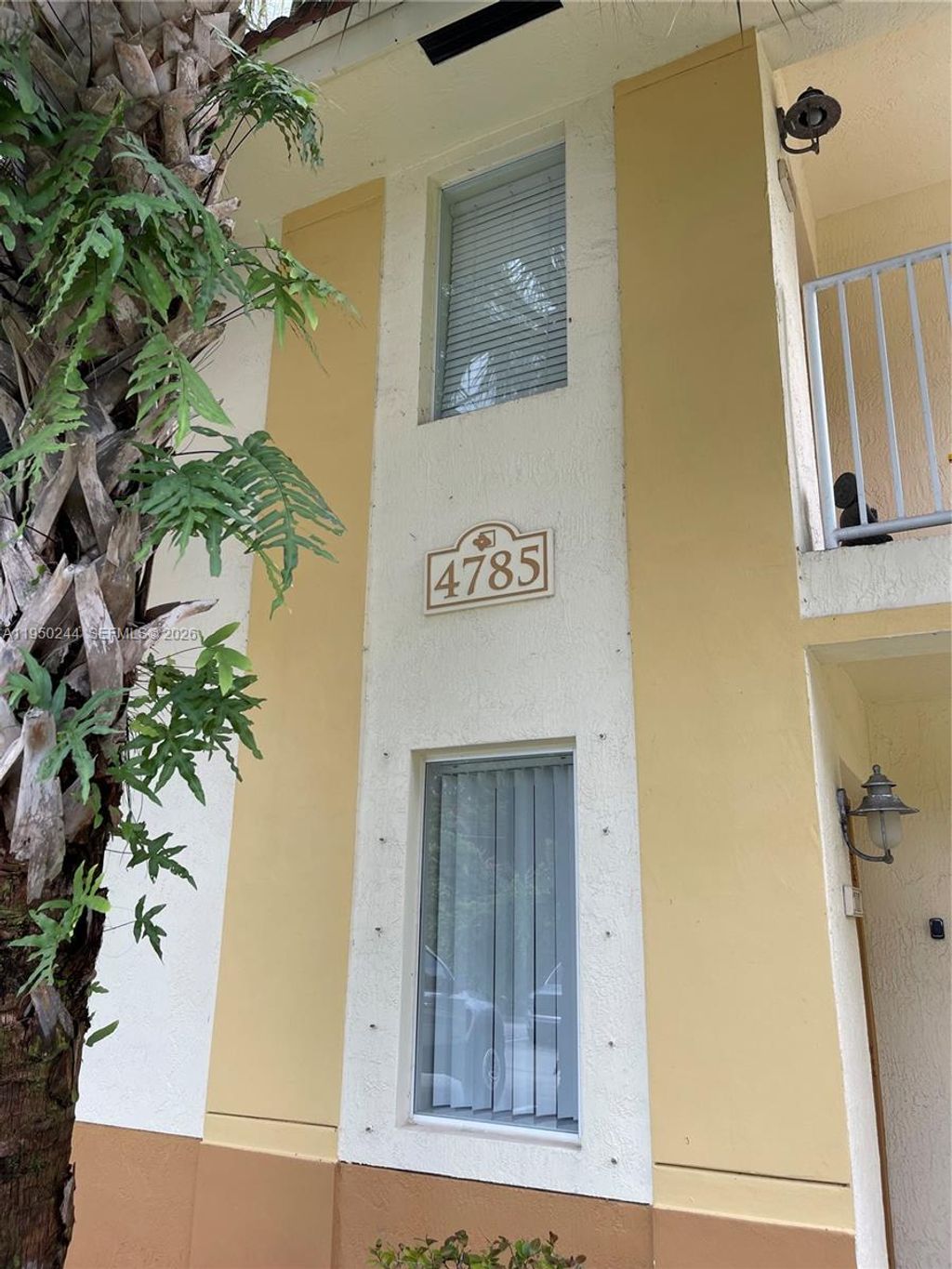 Photo of 4785 SW 62nd Ave #101, Davie, FL 33314 (MLS # A11950244)