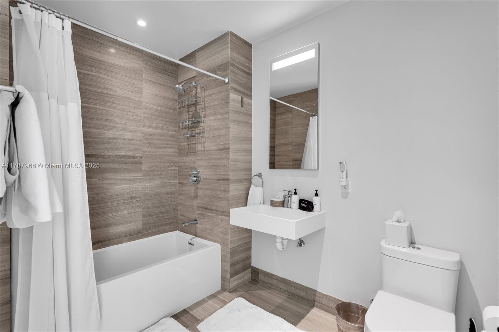 L'ATELIER CONDO - Residential