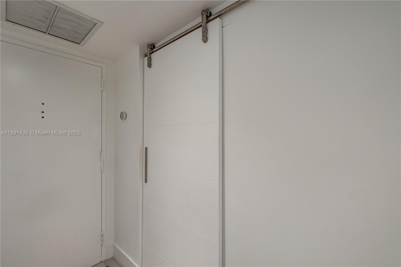 BRICKELL PLACE CONDO - Residential