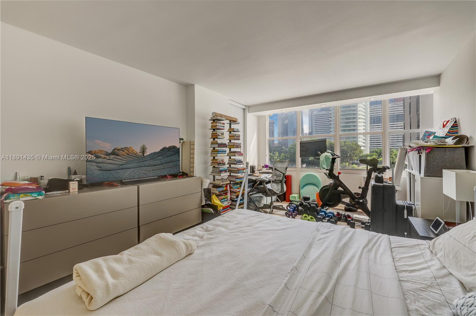 BRICKELL PLACE CONDO - Residential