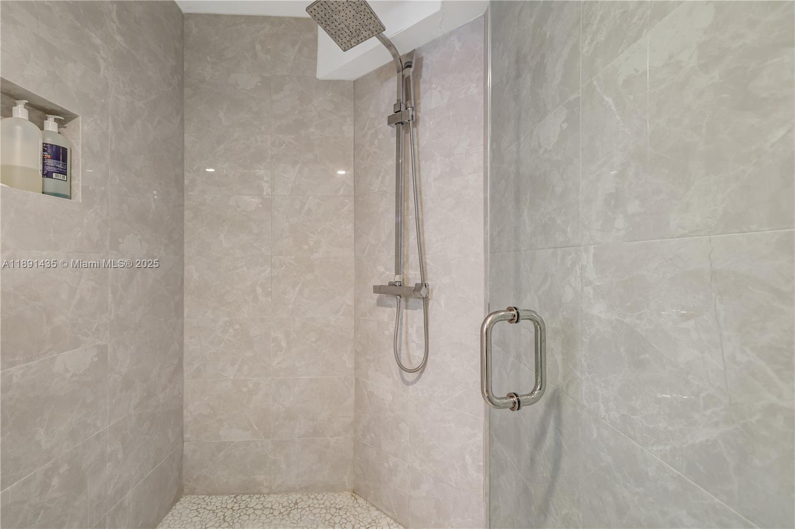 BRICKELL PLACE CONDO - Residential