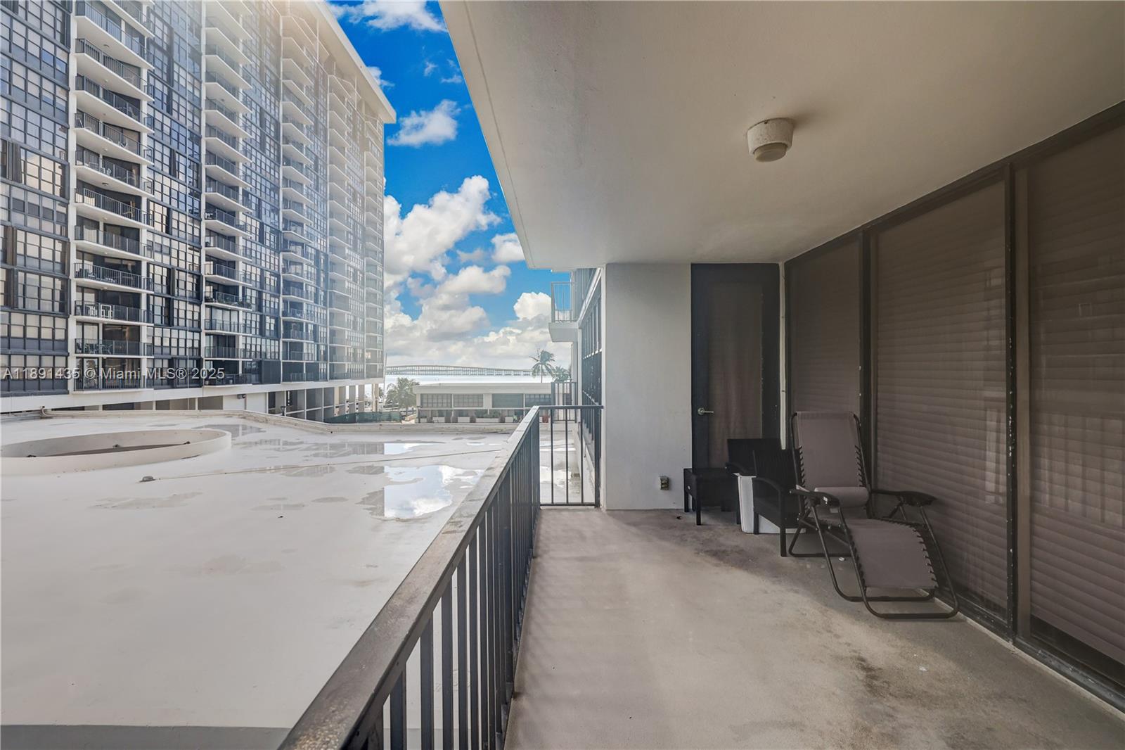 BRICKELL PLACE CONDO - Residential