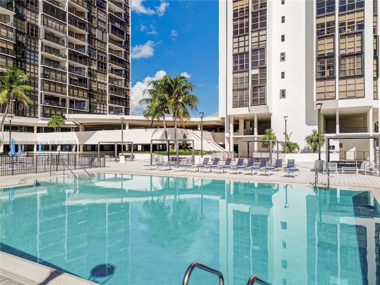 BRICKELL PLACE CONDO - Residential