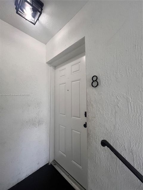 3417 NW 22nd Ave 8 Miami FL 33142