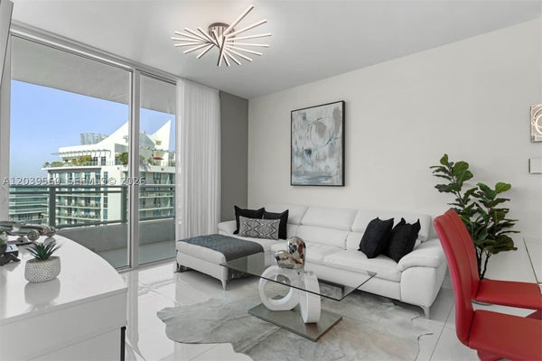 1080 BRICKELL AVE UNIT 4103, MIAMI, FL 33131 - Image 0a697dfddefb7b5407fdfe29bc55f4c2/3253790589
