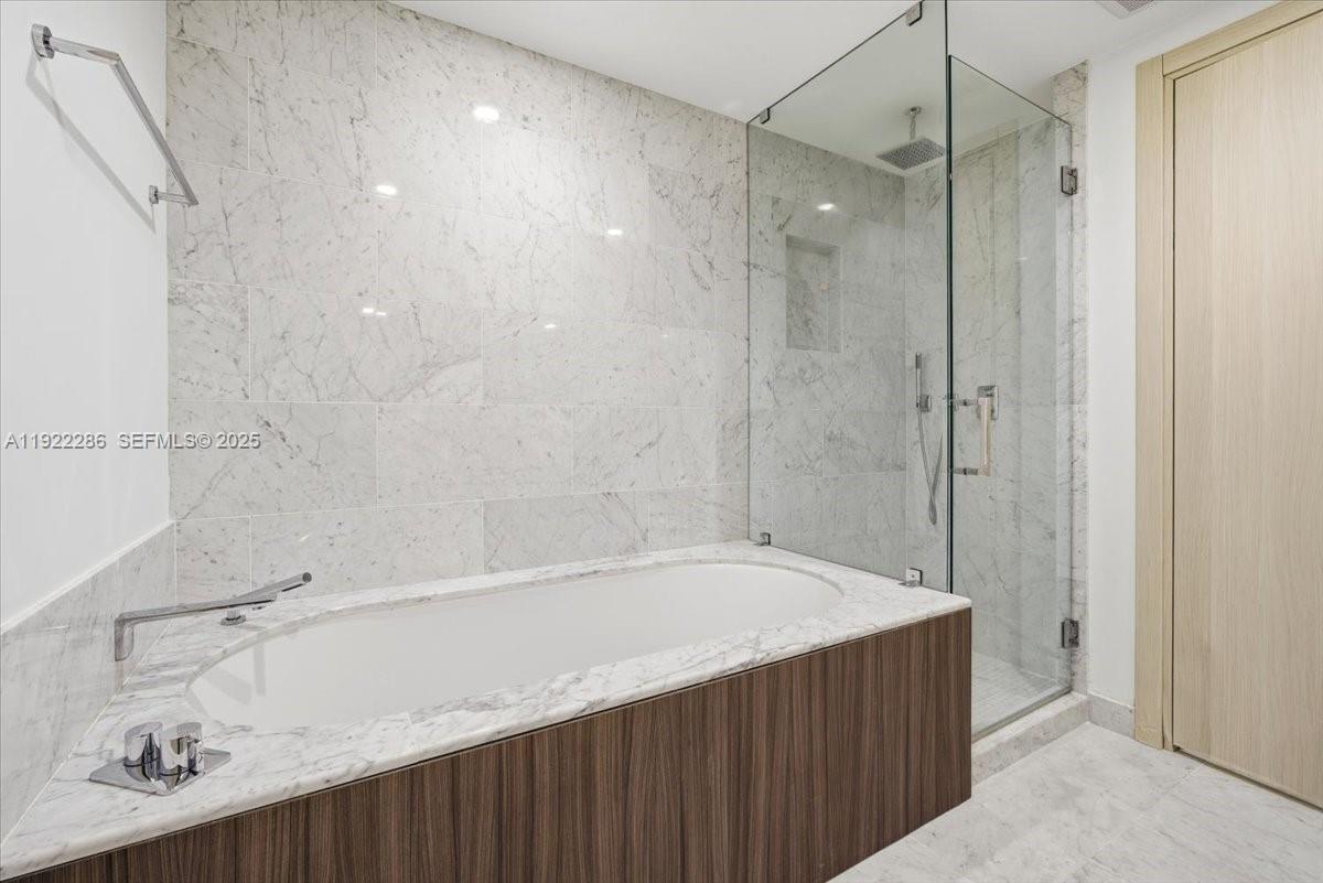 BRICKELL FLATIRON CONDO - Residential