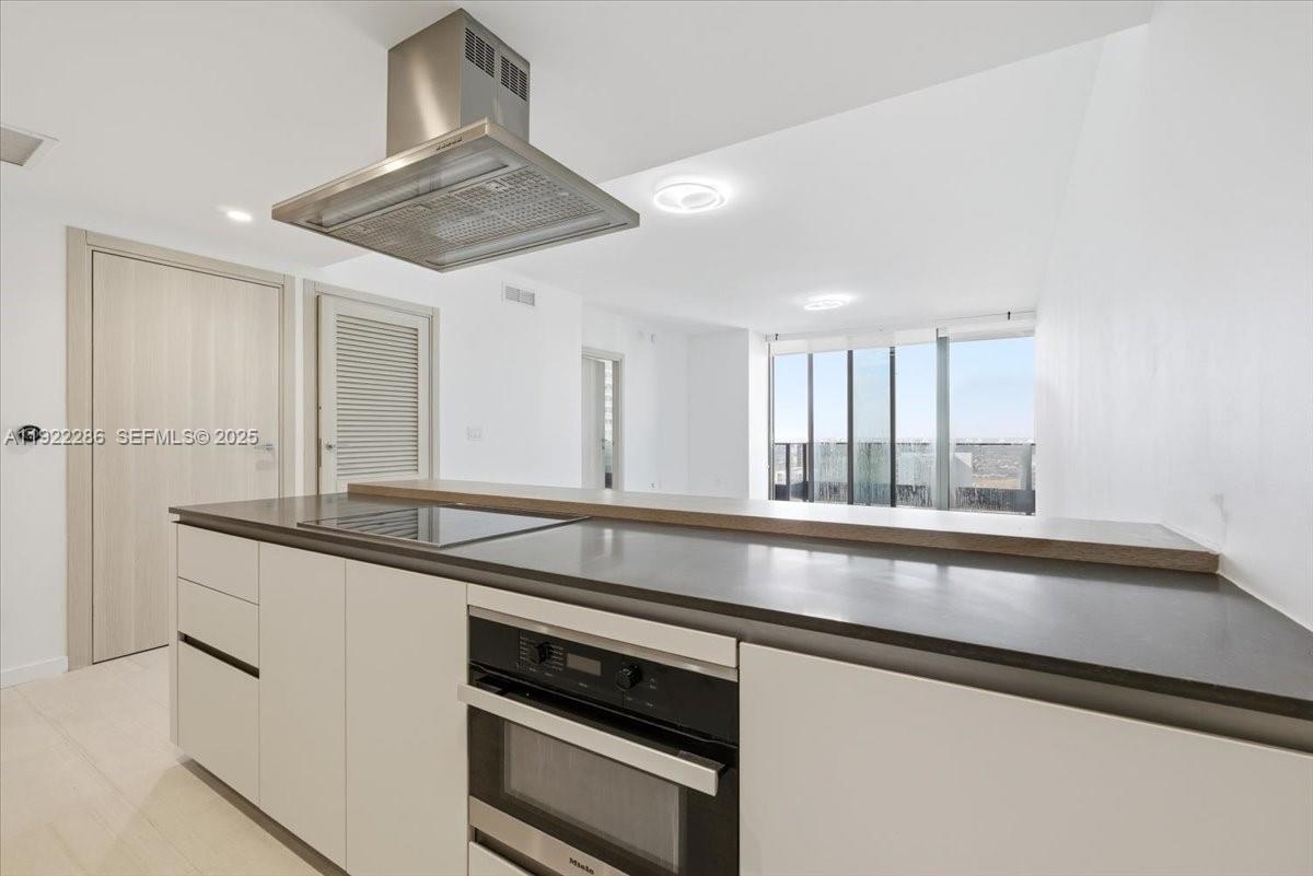 BRICKELL FLATIRON CONDO - Residential