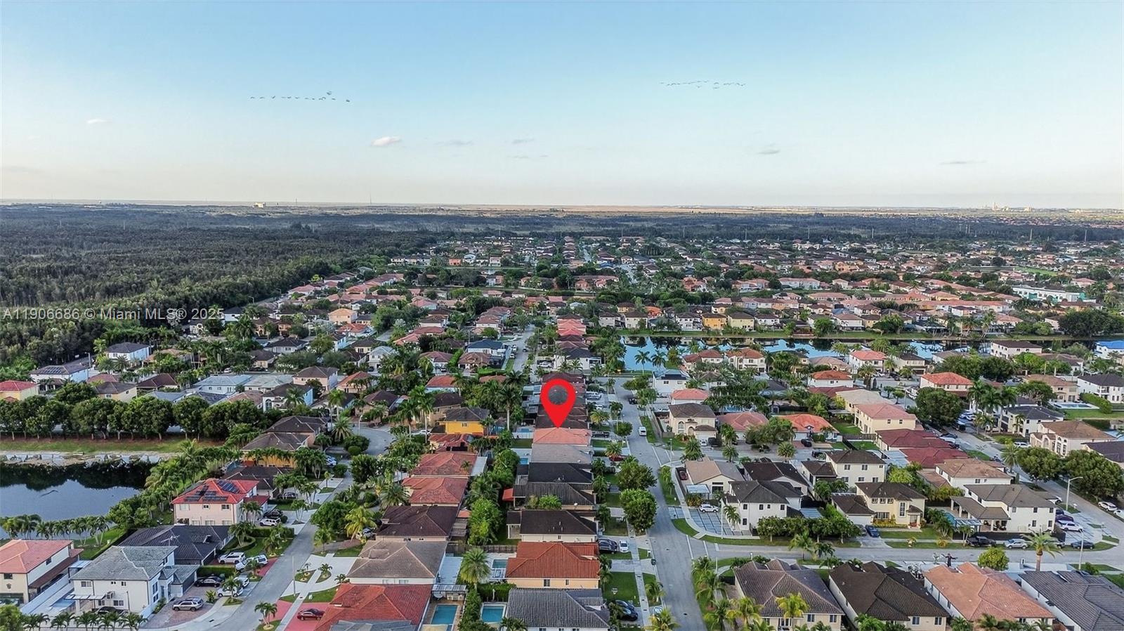 JUSTIN GARDENS - Residential