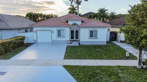 5302 SW 164th Pl Miami FL 33185
