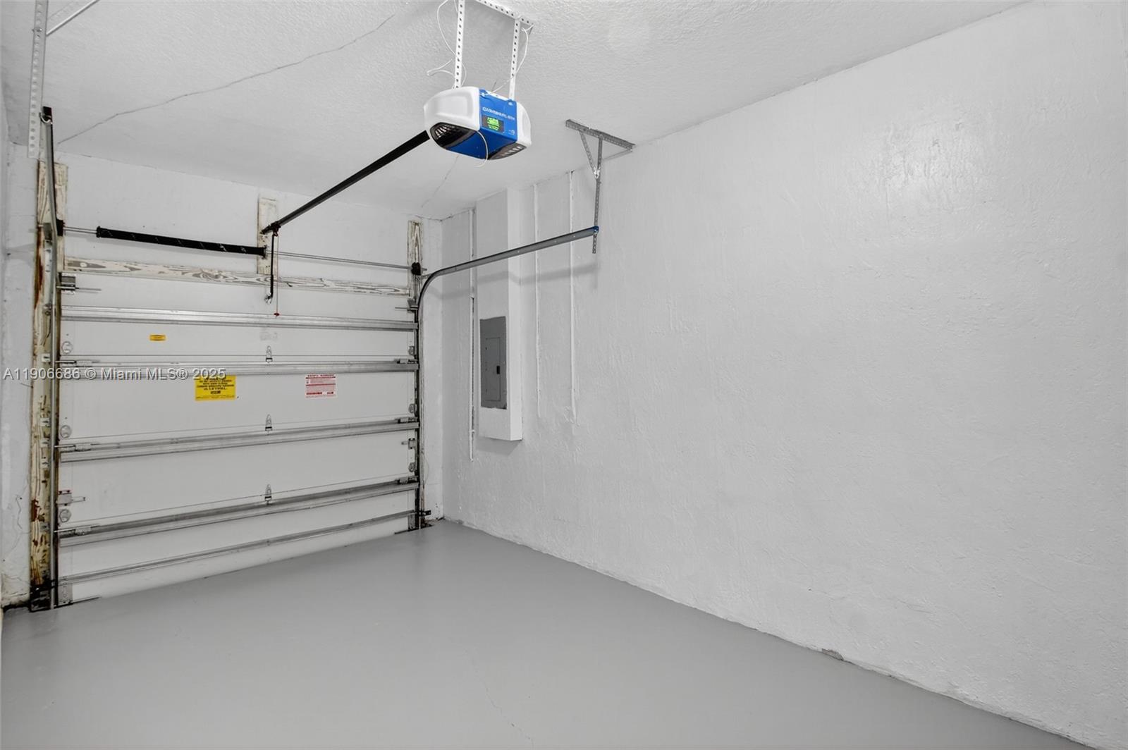 JUSTIN GARDENS - Residential