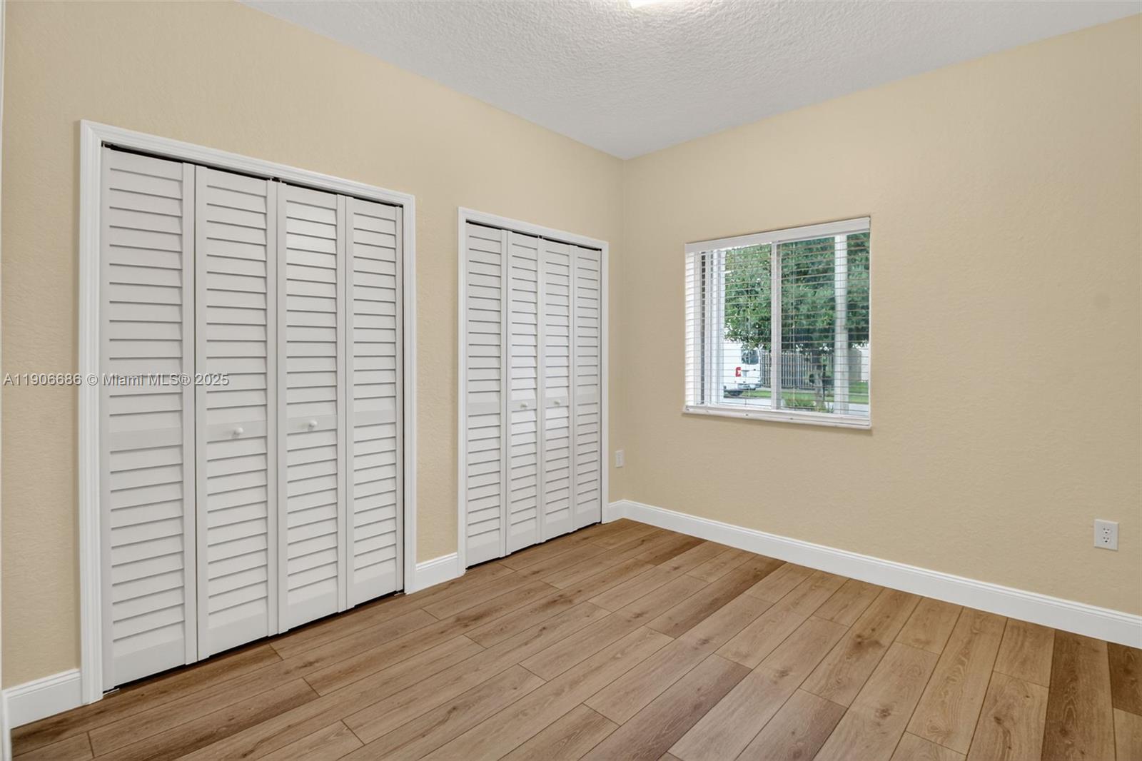 JUSTIN GARDENS - Residential