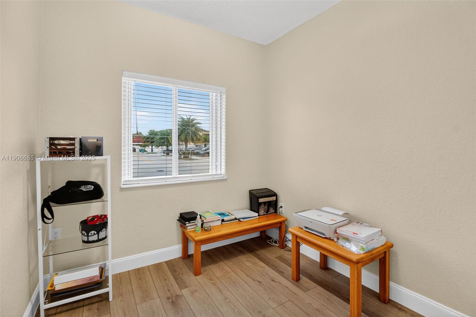 JUSTIN GARDENS - Residential