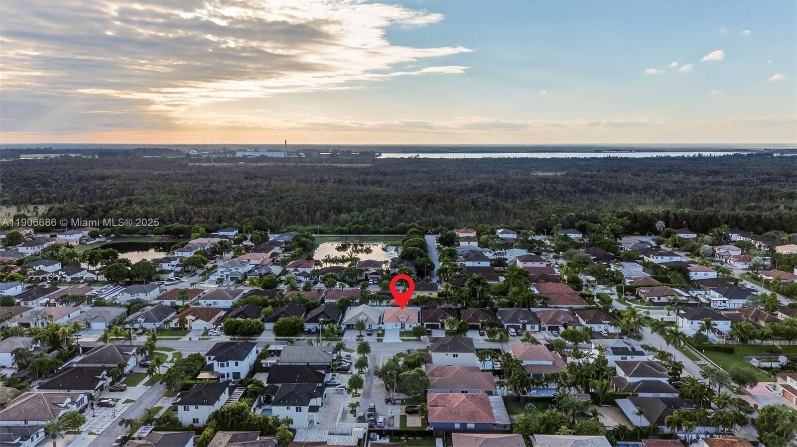 JUSTIN GARDENS - Residential