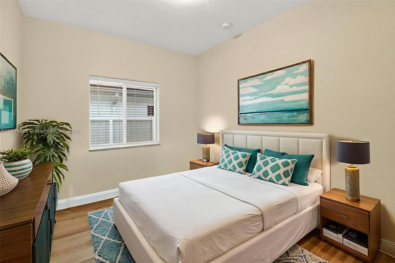 JUSTIN GARDENS - Residential