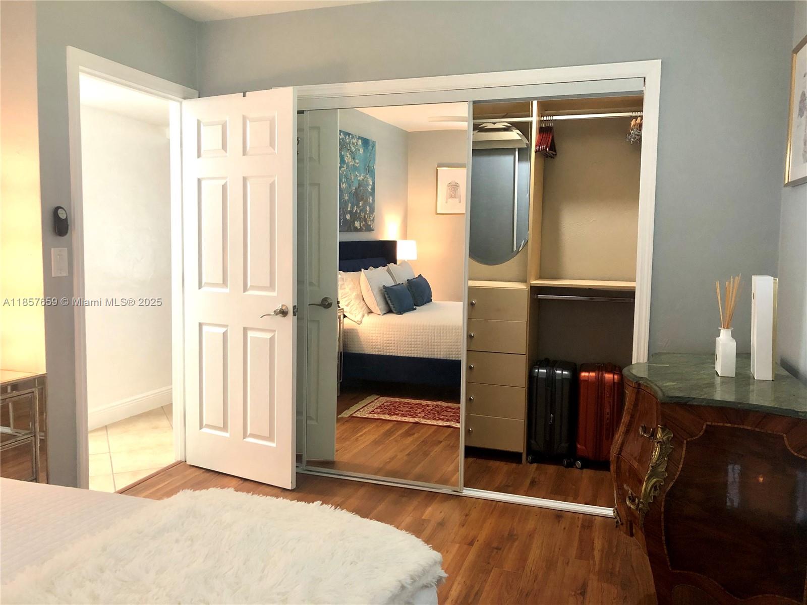 CAMNER MANOR 4TH ADDN - Residential Lease