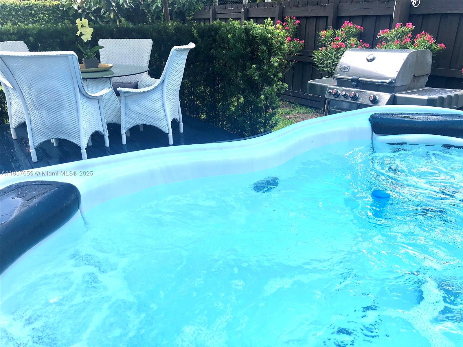 CAMNER MANOR 4TH ADDN - Residential Lease