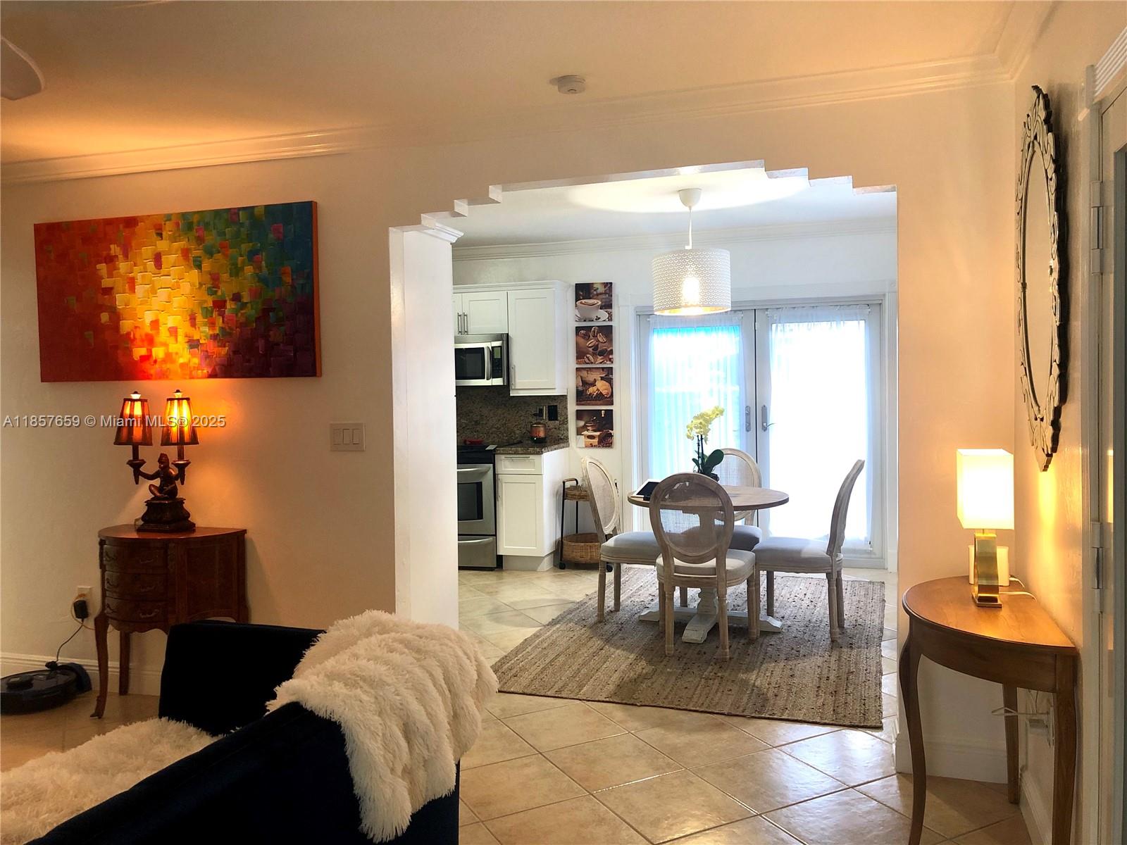 CAMNER MANOR 4TH ADDN - Residential Lease